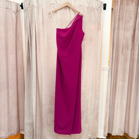 NWT Halston “Mariel” One-Shoulder Back Drape Maxi Gown in Fuchsia Sz 6